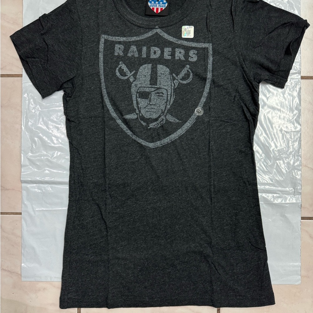 Raiders Women’s/Girls Black T-Shirt by Junk Food Brand New without tags.